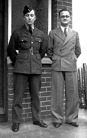 John and Derek Grantham 1941